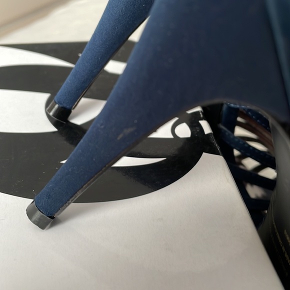 Nine West 4” heels - Picture 5 of 6